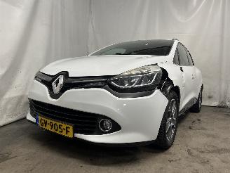 Schadeauto Renault Clio Clio IV Estate/Grandtour (7R) Combi 5-drs 1.5 Energy dCi 90 FAP (K9K-6=
08(K9K-B6)) [66kW]  (11-2012/08-2021) 2015/8