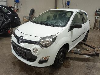 Salvage car Renault Twingo Twingo II (CN) Hatchback 3-drs 1.2 16V (D4F-764(Euro 4)) [55kW]  (03-2=
007/08-2014) 2014/3