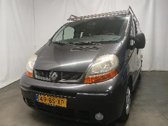 Damaged car Renault Trafic Trafic New (FL) Van 1.9 dCi 82 16V (F9Qt-762) [60kW]  (03-2001/10-2006=
) 2005/4