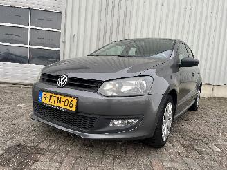 Voiture accidenté Volkswagen Polo Polo V (6R) Hatchback 1.6 TDI 16V 90 (CAYB(Euro 5)) [66kW]  (06-2009/0=
5-2014) 2013/7