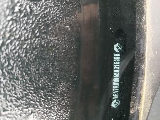 Salvage car Renault Clio Clio IV Estate/Grandtour (7R) Combi 5-drs 1.2 16V (D4F-740(D4F-D7)) [5=
4kW]  (01-2013/08-2021) 2017/7