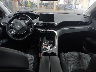 Peugeot 3008 3008 II (M4/MC/MJ/MR) MPV 1.2 12V e-THP PureTech 130 (EB2ADTS(HNS)) [9=
6kW]  (07-2018/...) picture 5