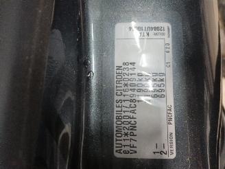 Citroën C1 C1 Hatchback 1.0 12V (384F(CFA)) [50kW]  (06-2005/09-2014) picture 6