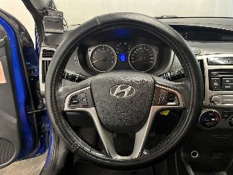 Hyundai I-20 i20 Hatchback 1.2i 16V (G4LA) [63kW]  (03-2012/12-2015) picture 17