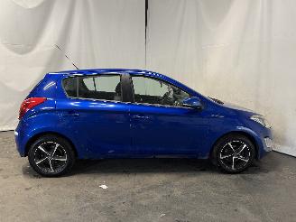 Hyundai I-20 i20 Hatchback 1.2i 16V (G4LA) [63kW]  (03-2012/12-2015) picture 7