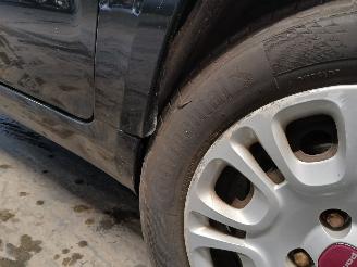 Fiat Panda Panda (312) Hatchback 0.9 TwinAir Turbo 85 (312.A.2000) [63kW]  (02-20=
12/...) picture 24
