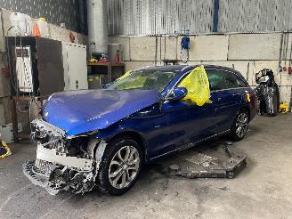 Vrakbiler auto Mercedes C-klasse C Estate (S205) Combi C-350 e 2.0 16V (M274.920) [205kW]  (02-2015/05-=
2018) 2016/8