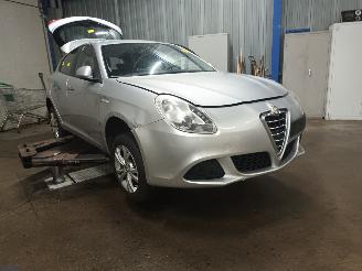 Alfa Romeo Giulietta Giulietta (940) Hatchback 1.4 TB 16V (198.A.4000) [88kW]  (04-2010/12-=
2020) picture 2