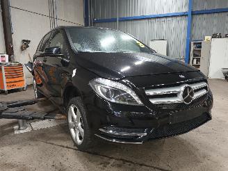 Mercedes B-klasse B (W246/W242) Hatchback 1.6 B-180 BlueEFFICIENCY Turbo 16V (M270.910) =
[90kW]  (11-2011/12-2018) picture 2