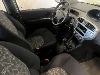 Hyundai Matrix Matrix Hatchback 1.6 16V (G4ED) [76kW]  (06-2001/04-2010) picture 10