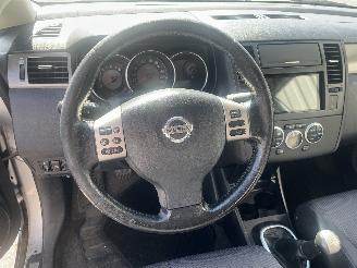 Nissan Tiida Tiida (C11X) Hatchback 1.6 16V (HR16DE) [81kW]  (09-2007/12-2011) picture 18
