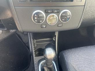 Nissan Tiida Tiida (C11X) Hatchback 1.6 16V (HR16DE) [81kW]  (09-2007/12-2011) picture 21