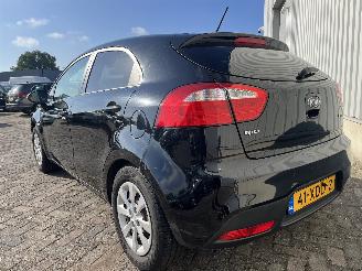 Kia Rio Rio III (UB) Hatchback 1.1 CRDi VGT 12V (D3FA) [55kW]  (09-2011/12-201=
7) picture 5