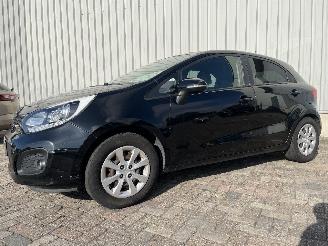 Kia Rio Rio III (UB) Hatchback 1.1 CRDi VGT 12V (D3FA) [55kW]  (09-2011/12-201=
7) picture 3