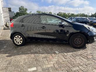 Kia Rio Rio III (UB) Hatchback 1.1 CRDi VGT 12V (D3FA) [55kW]  (09-2011/12-201=
7) picture 7