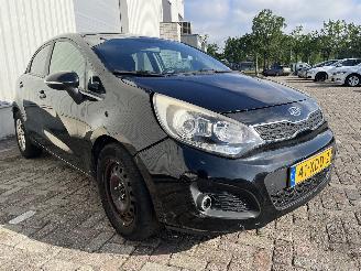 Kia Rio Rio III (UB) Hatchback 1.1 CRDi VGT 12V (D3FA) [55kW]  (09-2011/12-201=
7) picture 8