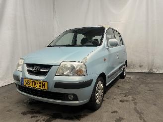 Damaged car Hyundai Atos Atos Hatchback 1.1 12V (G4HG) [46kW]  (01-1997/12-2008) 2006/10
