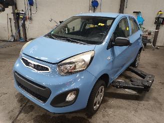 krockskadad bil auto Kia Picanto Picanto (TA) Hatchback 1.2 16V (G4LA5) [63kW]  (09-2011/06-2017) 2011/8