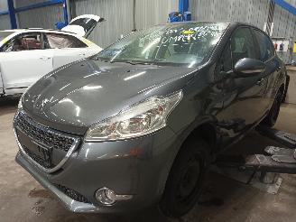 Uttjänta bilar auto Peugeot 208 208 I (CA/CC/CK/CL) Hatchback 1.4 16V (EP3C(8FP)) [70kW]  (03-2012/12-=
2019) 2012/7