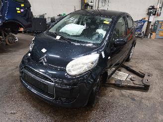 Vrakbiler auto Citroën C1 C1 Hatchback 1.0 12V (1KR-FE(CFB)) [50kW]  (06-2005/09-2014) 2011/8