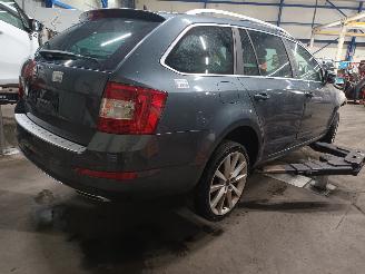 Skoda Octavia Octavia Combi (5EAC) Combi 5-drs 1.4 TSI 16V (CHPA) [103kW]  (11-2012/=
07-2020) picture 3