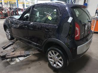 Volkswagen Up! Up! (121) Hatchback 1.0 12V 75 (CHYB) [55kW]  (08-2011/11-2019) picture 4