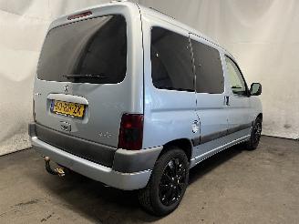 Peugeot Partner Partner Combispace MPV 1.6 16V (TU5JP4(NFU)) [80kW]  (07-2001/03-2008)= picture 6