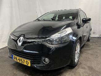 Unfallwagen Renault Clio Clio IV Estate/Grandtour (7R) Combi 5-drs 1.5 Energy dCi 75 FAP (K9K-6=
12) [55kW]  (01-2013/08-2021) 2015/4