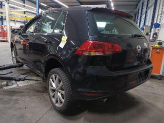 Volkswagen Golf Golf VII (AUA) Hatchback 1.2 TSI 16V (CYVB) [81kW]  (04-2014/03-2020) picture 4