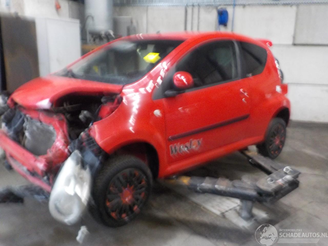 Citroën C1 C1 Hatchback 1.0 12V (384F(CFA)) [50kW]  (06-2005/09-2014)