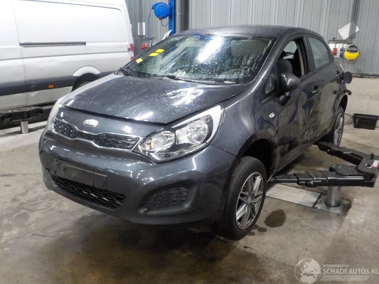 Kia Rio Rio III (UB) Hatchback 1.2 CVVT 16V (G4LA5) [63kW]  (09-2011/12-2017)