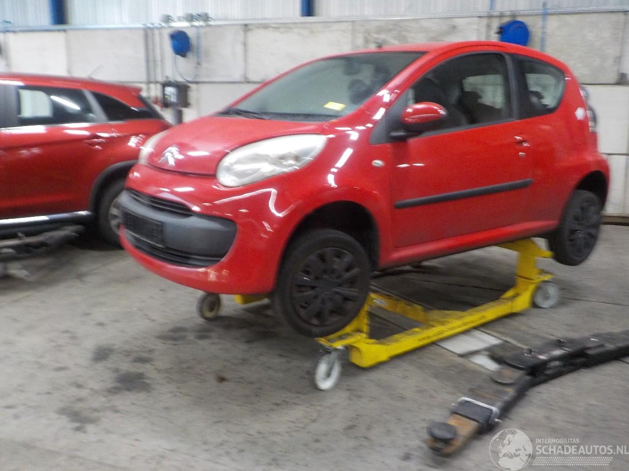 Citroën C1 C1 Hatchback 1.0 12V (384F(CFA)) [50kW]  (06-2005/09-2014)