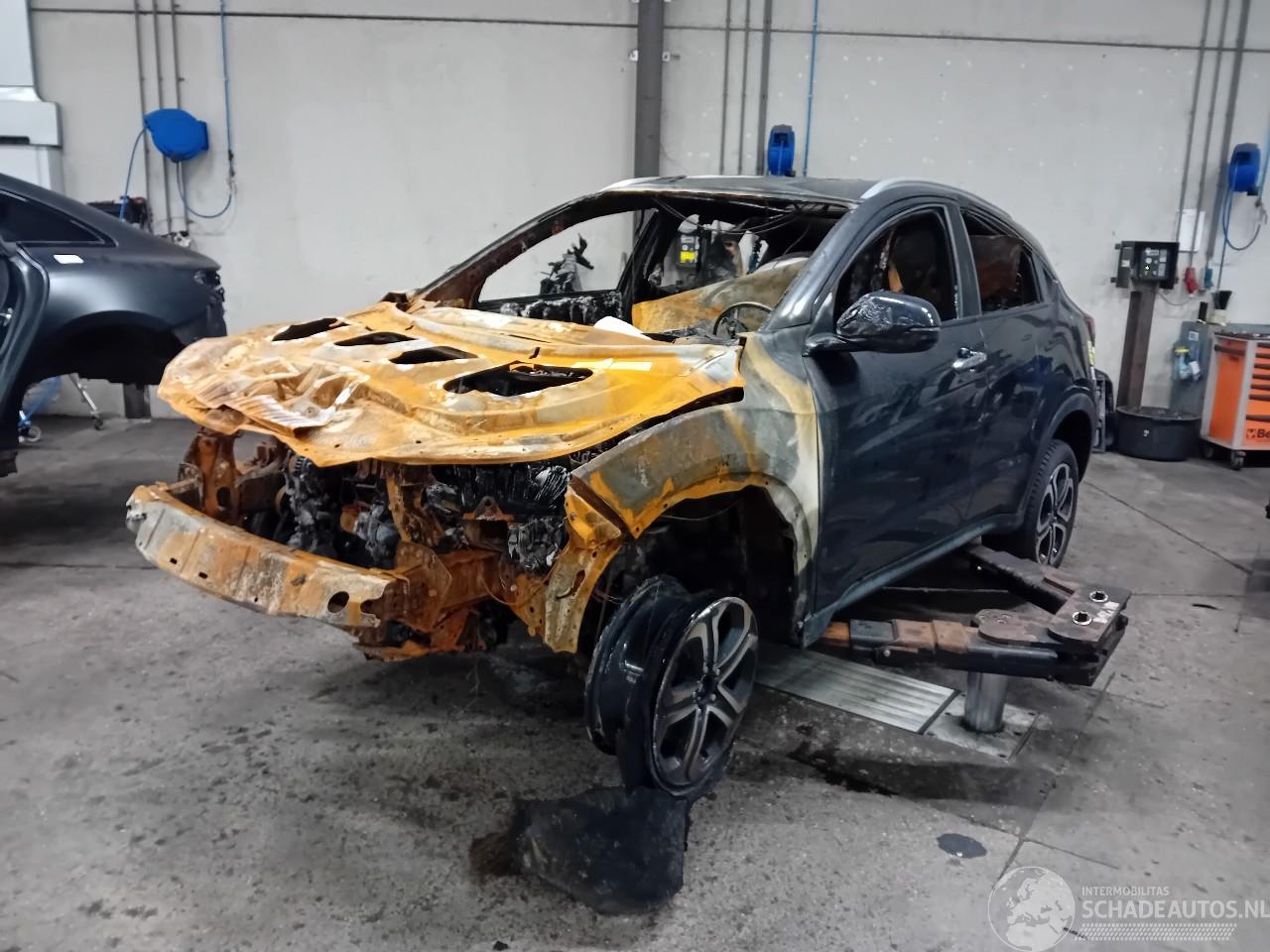 Honda  HR-V (RU) MPV 1.5 i-VTEC 16V (L15B4(Euro 6)) [96kW]  (08-2015/...)