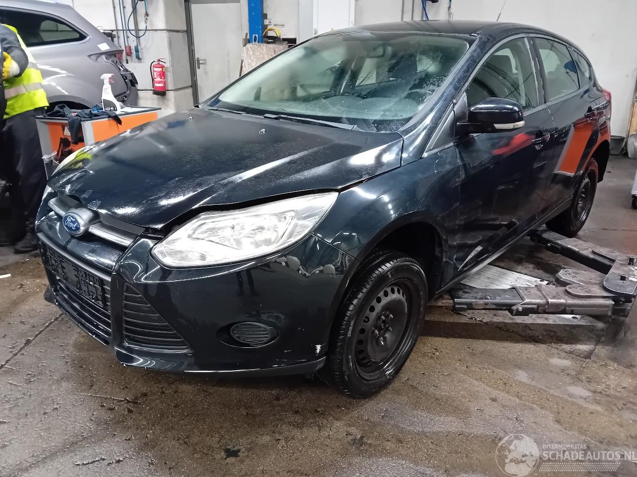 Ford Focus Focus 3 Hatchback 1.6 TDCi (T3DA) [70kW]  (04-2011/...)