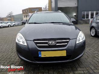 Kia Cee d 1.4 X-TRA ISG 5drs Navi 109pk picture 3