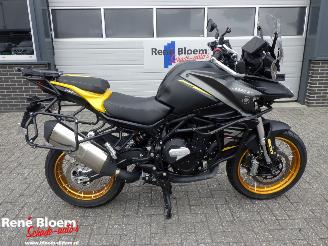 QJMotor SRT 800 SX  picture 1