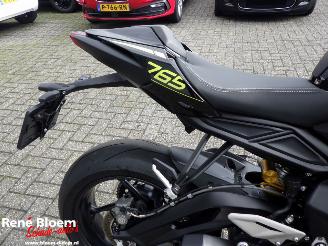 Triumph Street Triple 765 RS picture 21