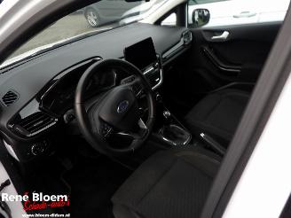 Ford Fiesta 1.0 EcoBoost Hybrid Titanium picture 14