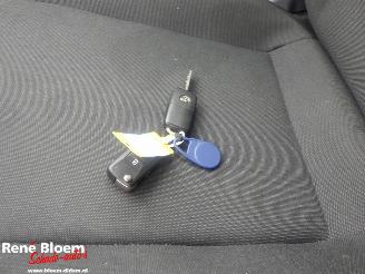 Volkswagen Up! 1.0 Ecofuel Move Up! picture 19