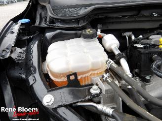 Ford Focus 1.0 EcoBoost Hybrid ST Line Style picture 10