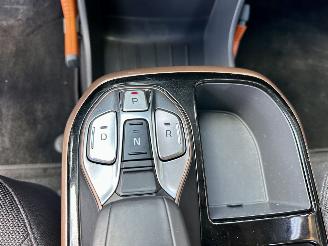 Hyundai Ioniq Comfort EV 120pk aut + f1 flippers - nap - 2x laadkabels - navi - camera - front + line assist - keyless entry + start picture 42
