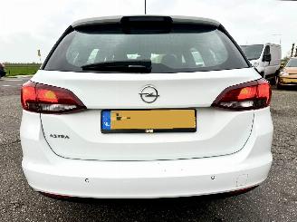 Opel Astra sports tourer 1.4 Turbo 145pk automaat - navi - nap - org NL - airco - cruise - pdc - licht + regensensor picture 5