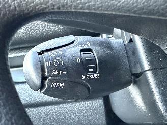 Peugeot Expert Gereserveerd 1.5 BlueHDI 102pk 6-bak 100 S&S L3 Extra lang - nap - 3 persoons - camera - airco - cruise - pdc picture 19