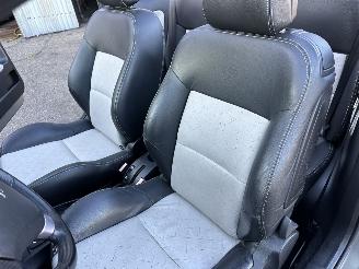 Peugeot 207 CC 1.6 VTi 120pk automaat Roland Garros - nap - clima - cruise - pdc - bi color leer - 4x nieuwe banden picture 47