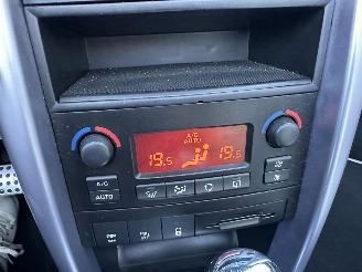 Peugeot 207 CC 1.6 VTi 120pk automaat Roland Garros - nap - clima - cruise - pdc - bi color leer - 4x nieuwe banden picture 34