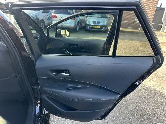 Toyota Corolla Gereserveerd Touring sports 1.8 Hybrid aut Dynamic - nap - keyless - navi - cam - trekh - front + line assist - pdc v+a picture 61