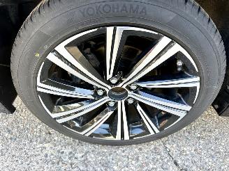 Toyota Corolla Gereserveerd Touring sports 1.8 Hybrid aut Dynamic - nap - keyless - navi - cam - trekh - front + line assist - pdc v+a picture 77