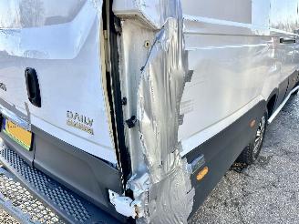 Iveco Daily gereserveerd Maxi 35S16V 2.3D aut euro.6 410L/H3 3pers - front + line assist - navi - camera - clima - cruise - webasto picture 13