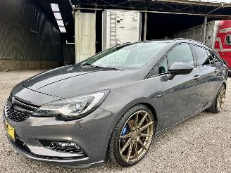 Opel Astra 1.4 Turbo 150pk 6-bak - nap - massage - hud - keyless - front + line + side assist - stoelventilatie - stuur + stoelverw v+a picture 2