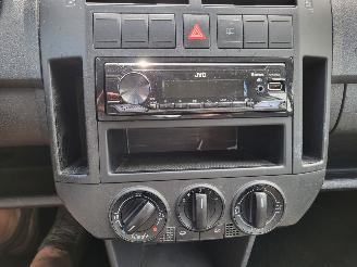 Volkswagen Polo Polo 1.2 Trendline 5 drs NIEUWE APK door inruil verkregen picture 15